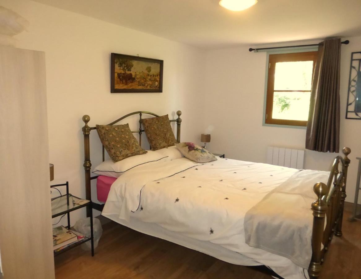 Chez Kate Bed and Breakfast Charroux  Eksteriør billede